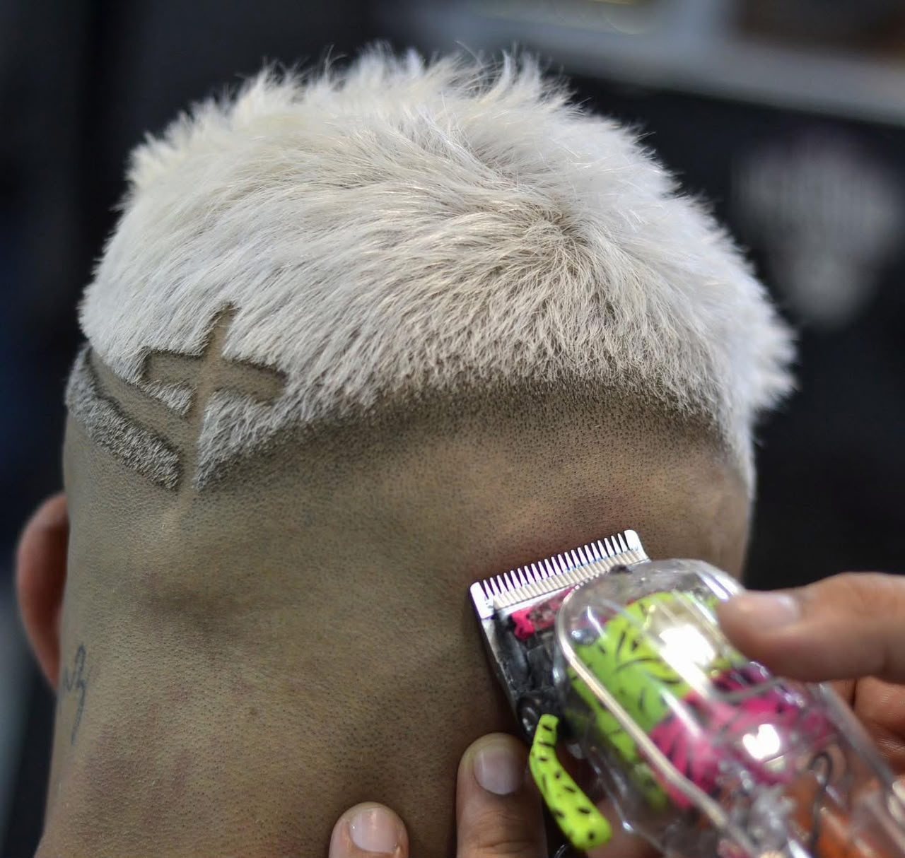 Platinado con diseño a navaja